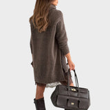 Aurora | Jersey Oversize de Cuello Alto con Detalle de Encaje
