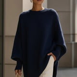 Claudia | Elegant oversized sweater in soft knit