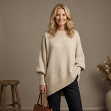 Claudia | Elegant oversized sweater in soft knit
