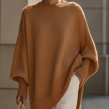 Claudia | Elegant oversized sweater in soft knit