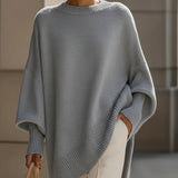 Claudia | Elegant oversized sweater in soft knit